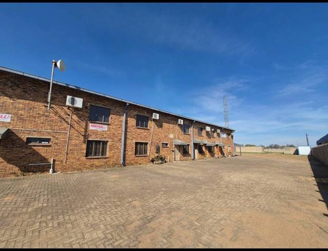 400M² FACTORY FOR SALE IN SASOLBURG INDUSTRIAL ZONE 2